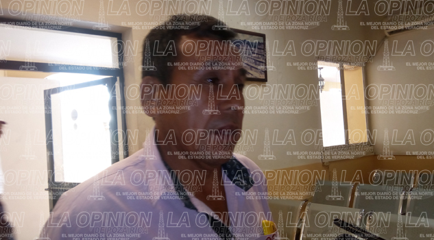 Sin agua desde hace 10 días Sin agua desde hace 10 días