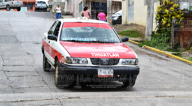 Sin transporte de autobús siete comunidades de Tihuatlán Sin transporte de autobús siete comunidades de Tihuatlán