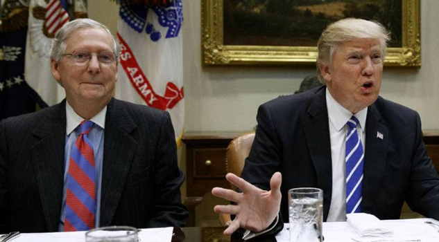 Trump dejará a 22 millones de personas sin seguro médico Trump dejaría a 22 millones de personas sin seguro médico