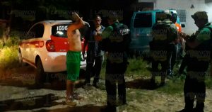 A balazos atracan vivienda en Jardines de Coatzintla A balazos, atracan en una vivienda en Jardines de coatzintla