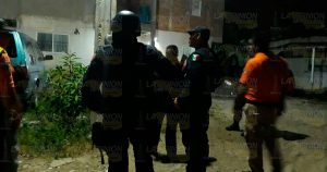 A balazos atracan vivienda en Jardines de Coatzintla A balazos, atracan en una vivienda en Jardines de coatzintla