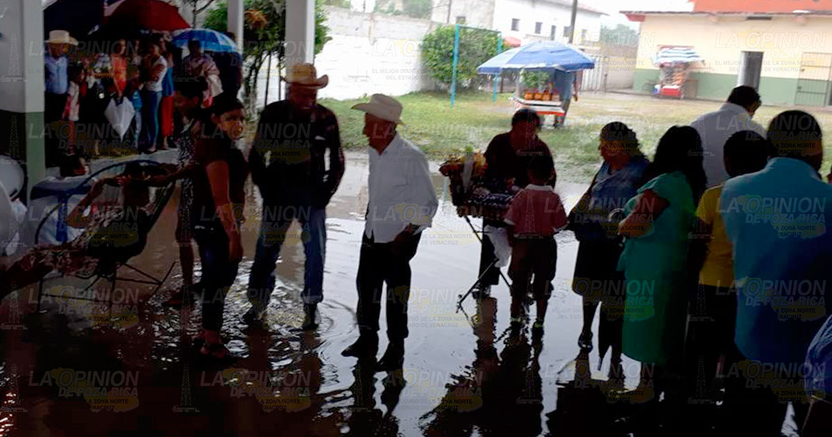 Afecta Tromba a Papantla En #Papantla, se registra tromba en el llano papanteco.