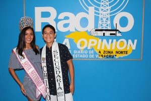 GALERÍA: Ganadores visitan Farándula Estudiantil Galería Farándula