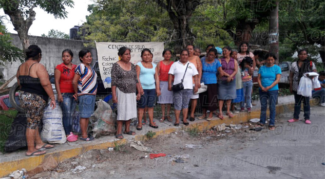 A evitar criaderos de mosco Título A evitar criaderos de mosco