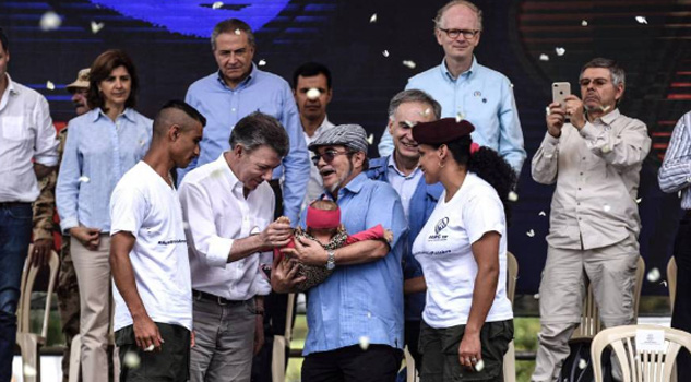Amnistía a más de 7 mil miembros de las FARC Colombia Presidente Juan Manuel Santos