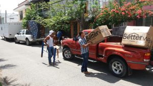 Desalojan a familia que no pagaba renta