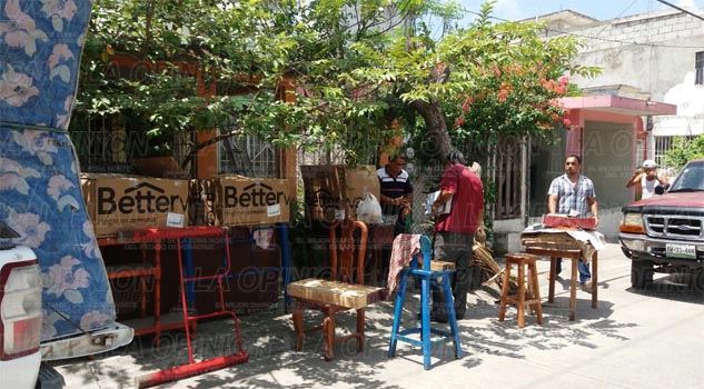 Desalojan a familia que no pagaba renta Desalojan a familia que no pagaba renta1