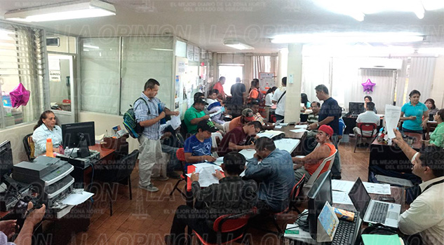 Empresas solicitan personal en maquiladora Empresas solicitan personal en maquiladoras