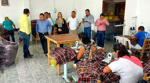 Funcionarios Chocaman Recorren Maquiladora