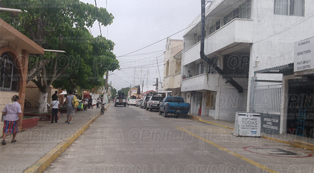 Hartos por mal señal de móvil y lento internet Hartos por mal señal de móvil y lento internet