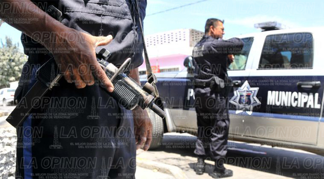 Maestro golpeado por evitar robo a escuela Maestro golpeado por evitar robo a escuela
