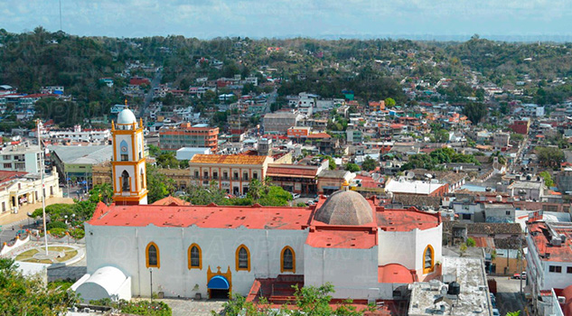 Las carpas en el centro no son bien vistas No Hay Riesgo Papantla