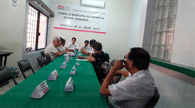 Conflicto en el OPLE OPLE Papantla realiza sesión ordinaria