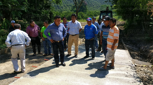 Trabajos de calidad en todo el municipio: Isidro Trabajos de calidad en todo el municipio Isidro