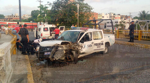 Se estrellan elementos de la Policía Municipal de Tuxpan Tuxpan Elementos Policía Municipal Lesionados