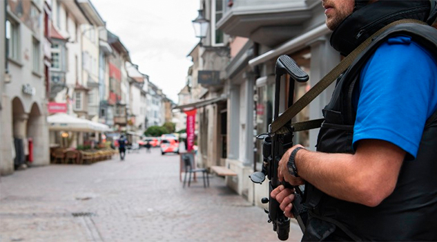 Varios heridos en Suiza por un hombre armado con una motosierra Varios heridos en Suiza por un hombre armado con una motosierra