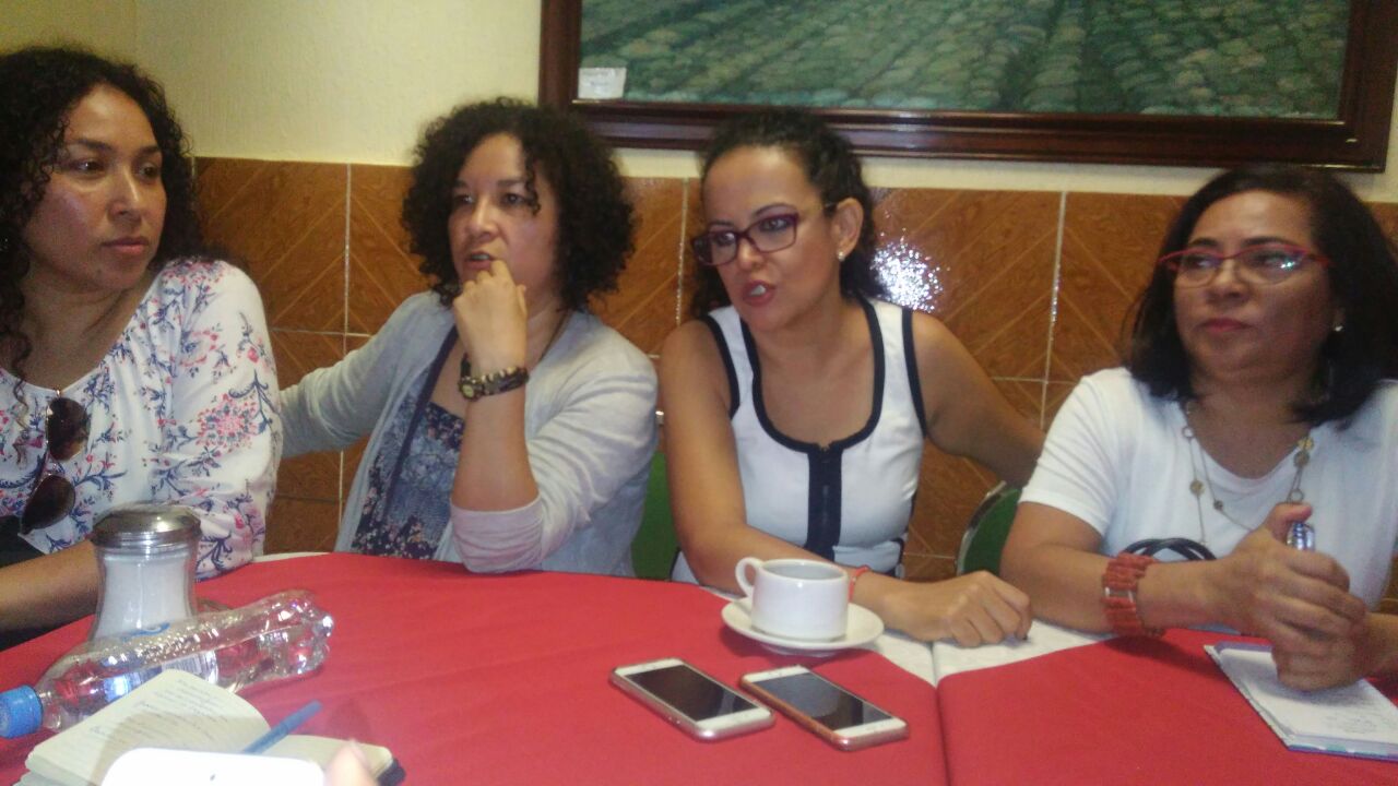 Mujeres activistas buscan ampliar tiempo para la interrupción del embarazo