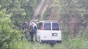 Calcinan a dos en un taxi, en Barrio de Xico
