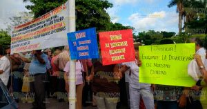 La de los jubilados, lucha de resistencia (VIDEO) miembros del grupo Solidaridad AC se manifiestan