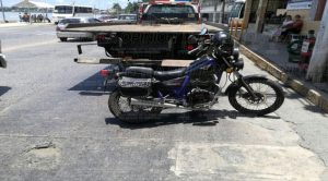 ¡Mujer atropellada por un motociclista!