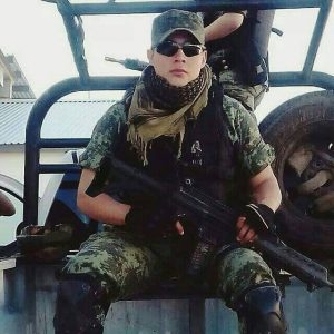 Soldados de las Fuerzas Federales desatan bajos instintos de mujeres en Facebook