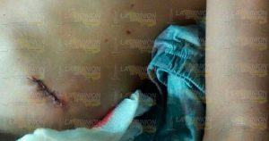 Balean a sujeto en medio de partido de Futbol