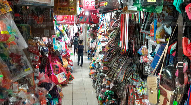 Ambulantaje afecta a comerciantes establecidos