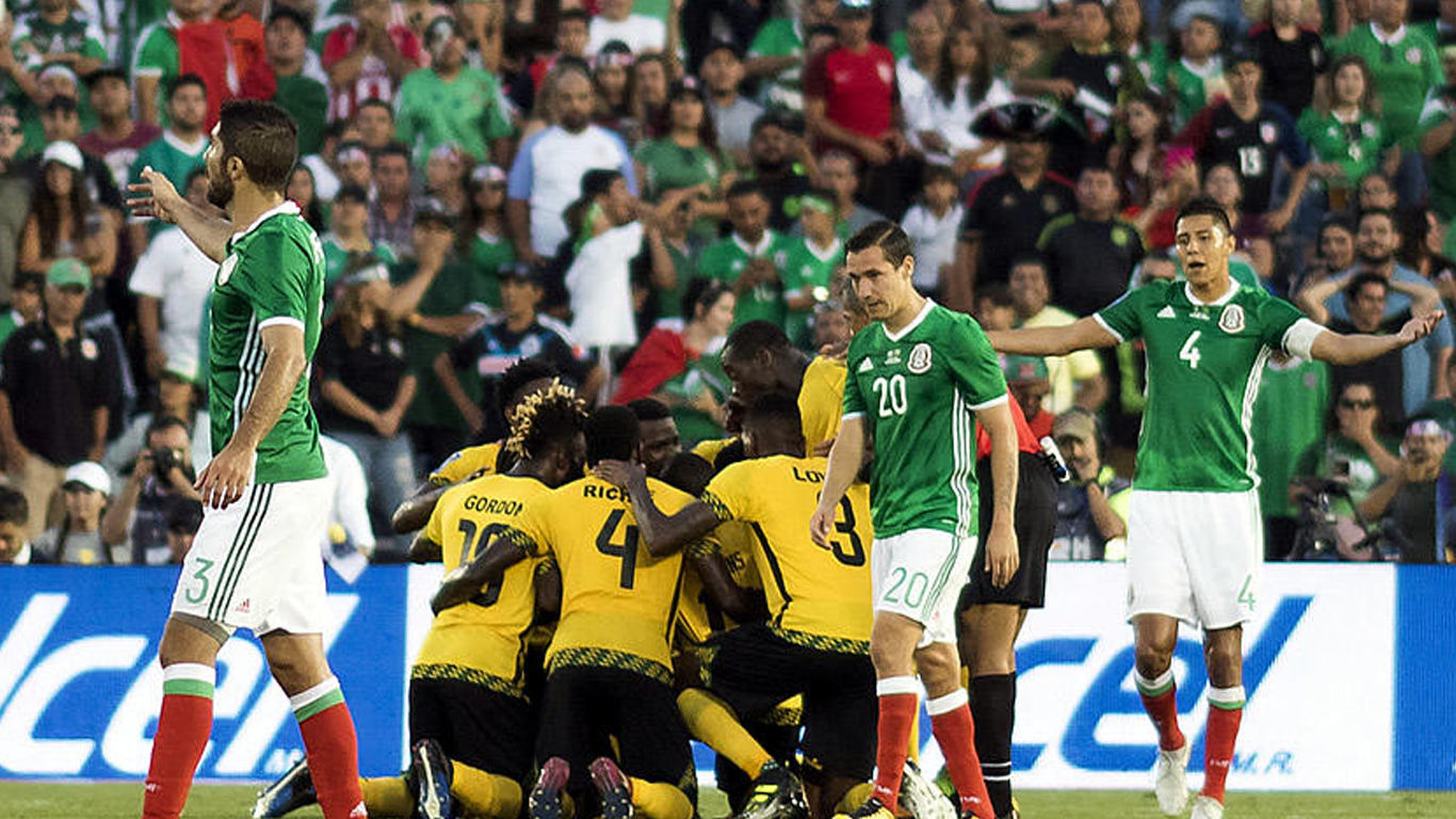 El Tri firmó patético verano al caer en semis con Jamaica mexicopatetico