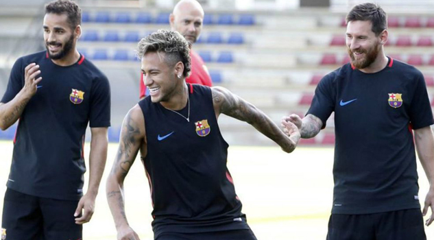 Neymar no se moverá de Barcelona