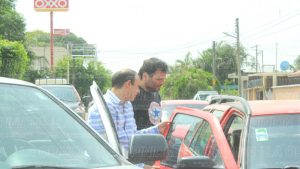 Camioneta choca Chevi por alcance