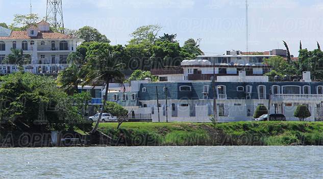 ¡Ciudad cara, pueblo pobre! ¡Ciudad cara, pueblo pobre!