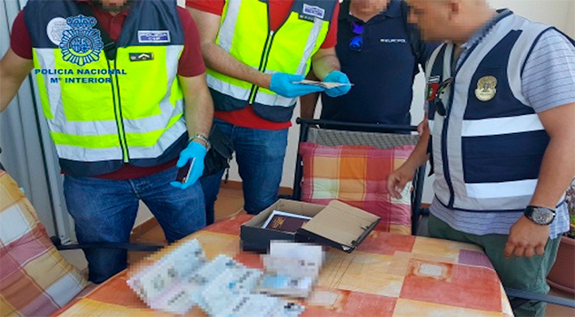 101 detenidos en Europa en una operación contra una red de tráfico de personas 101 detenidos en Europa en una operación contra una red de tráfico de personas