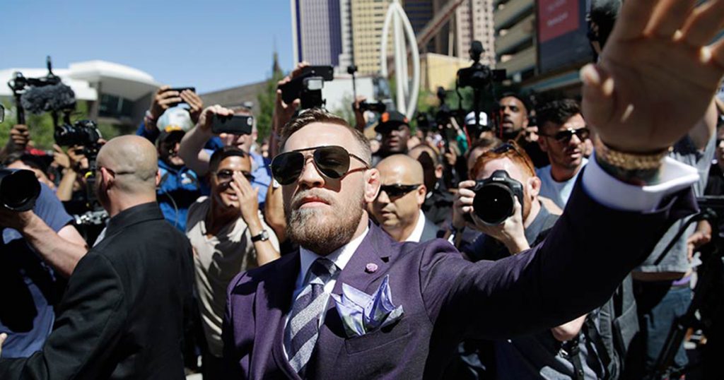 Mayweather y McGregor ya están en Las Vegas