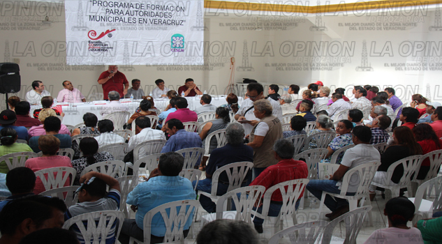 Amparos para frenar concesiones AMPAROSCONCESIONES