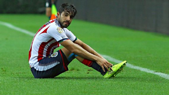 Chivas y sus 10 problemas que lo tienen en el lugar 16