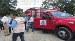 El gobierno municipal con sus propios recursos dona equipo a.