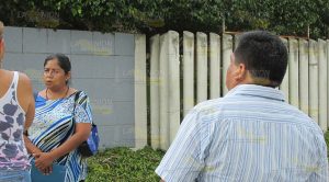 Dejan sin clases a dos niños