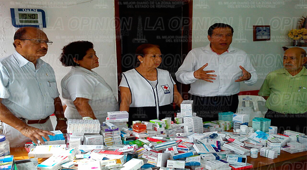 Donan medicamentos a la Delegación de la Cruz Roja Donan medicamentos a la Delegación de la Cruz Roja
