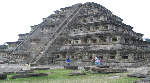 El Tajín requiere apoyo El Tajín requiere apoyo