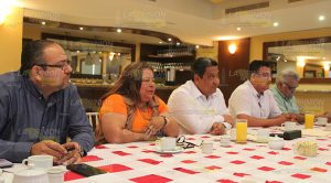 Alcaldes priístas entregaron municipios a NL Technologies Alcaldes Priístas Entregaron Municipios