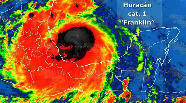 Veracruz, en alerta roja por el huracán Franklin