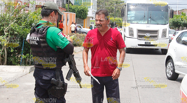 Repartidor se quiebra un brazo al impactarse HERIDOCHOQUE3