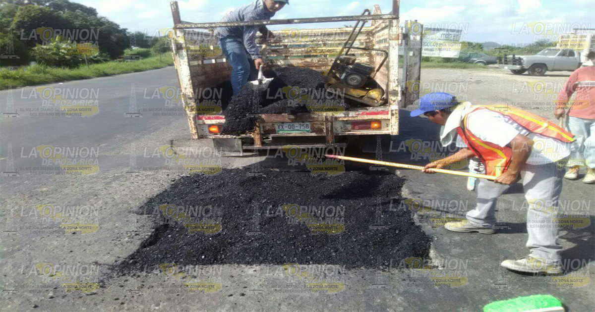 Inicia trabajo de bacheo en Álamo Inicia trabajo de bacheo en Álamo