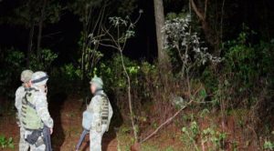 No pueden velarlo porque su cabeza no aparece