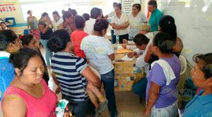 Toman las instalaciones de la escuela primaria Leopoldo Kiel en Tantoyuca