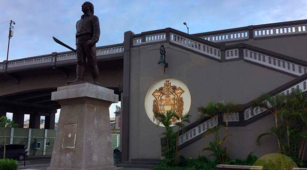 Roban placa a estatua de Morelos en Veracruz Roban Placa Estatua Veracruz