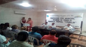 Se preparan ante el impacto de "Franklin".