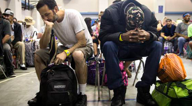 El huracán ‘Harvey’ alcanza categoría 3 y Texas se prepara para una catástrofe