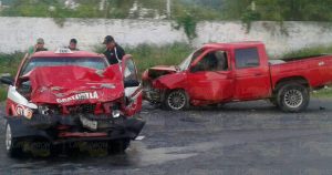 Terrible accidente deja un muerto y un herido en Poza Rica
