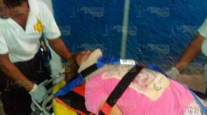 Tiró a su mamá por no dejarlo prender el clima